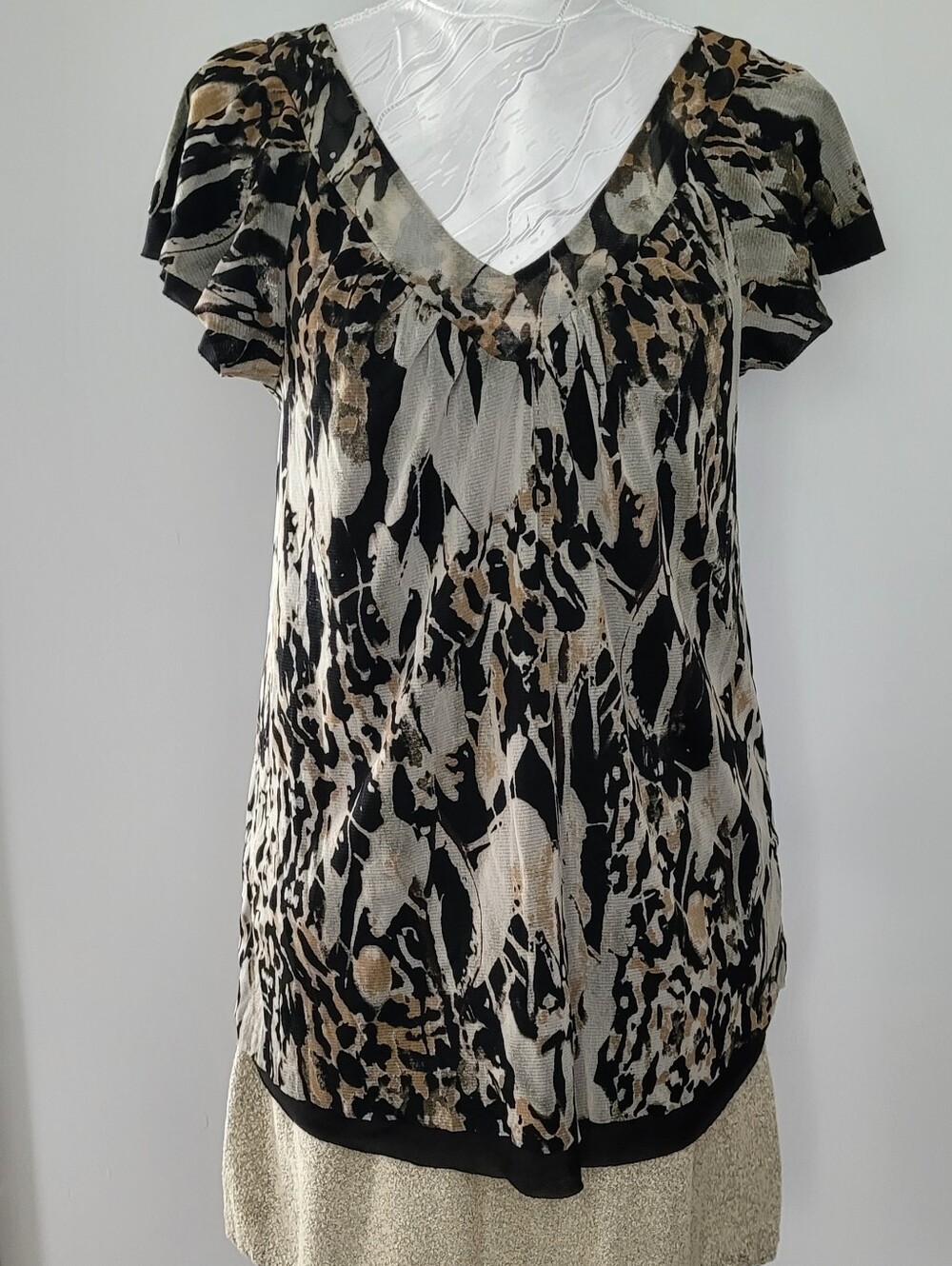Grace Elements Black, Beige & Cream Animal Print V-Neck Top